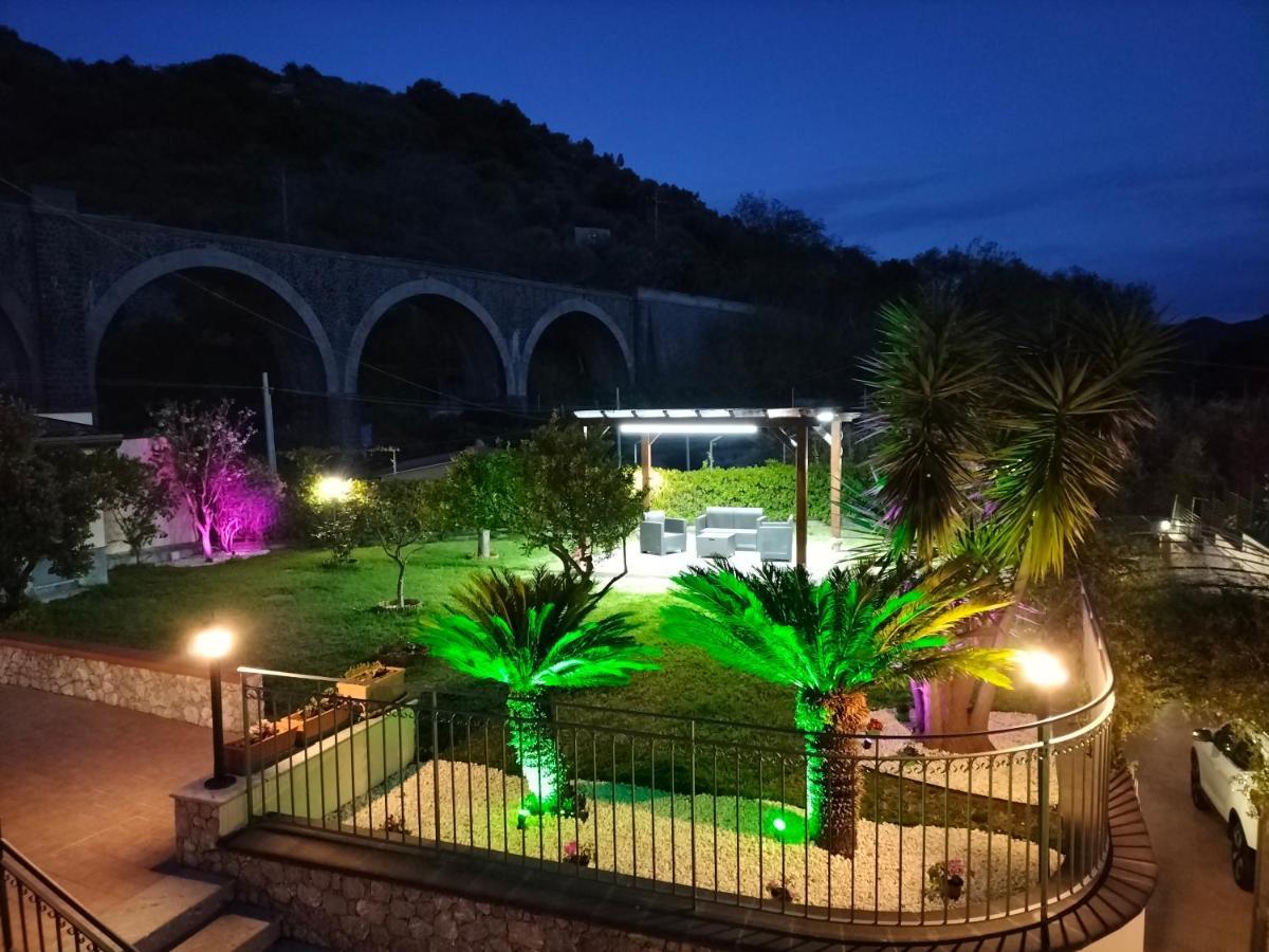 Villa Gloria Gaggi Екстериор снимка