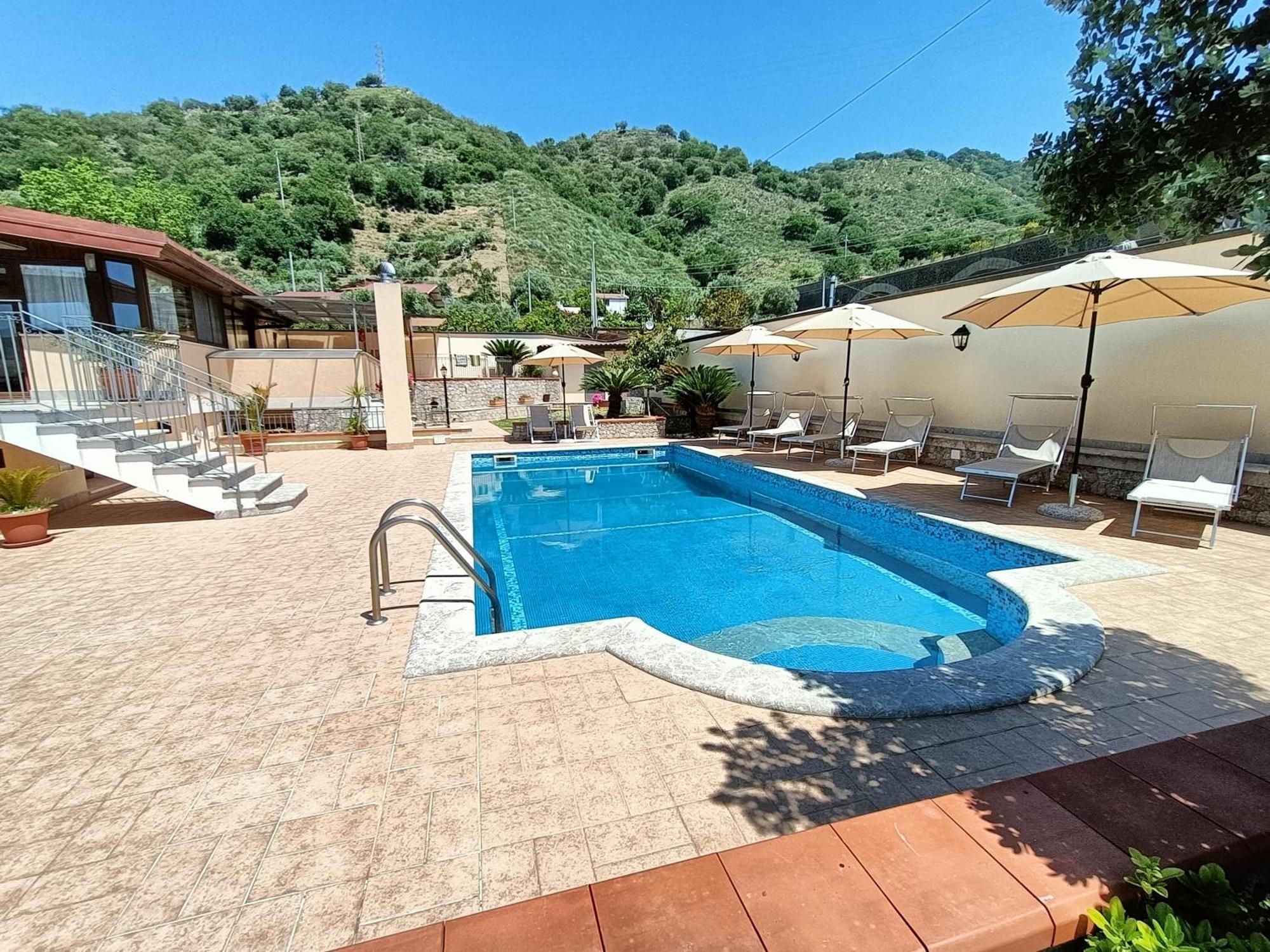 Villa Gloria Gaggi Екстериор снимка